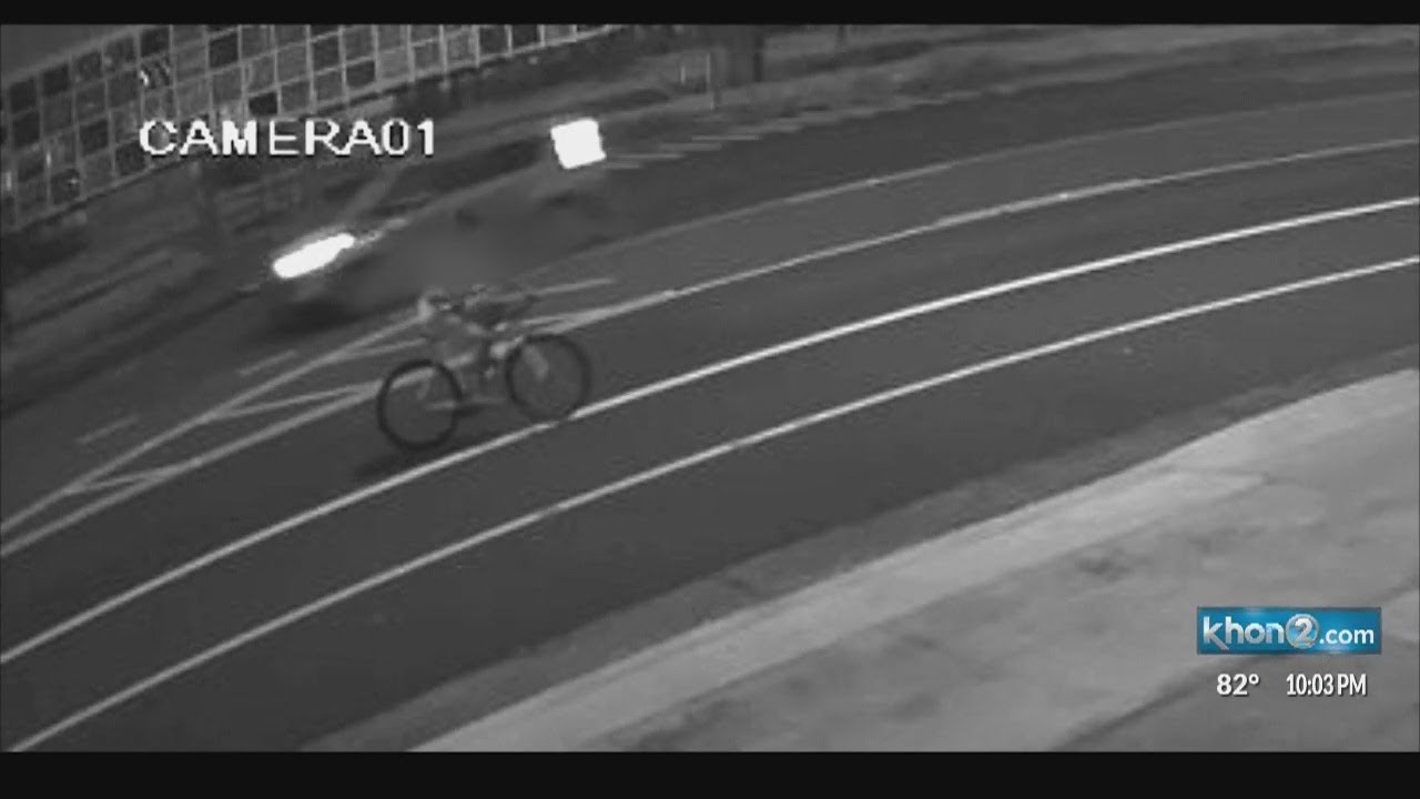 16-year-old arrested in purse snatching case