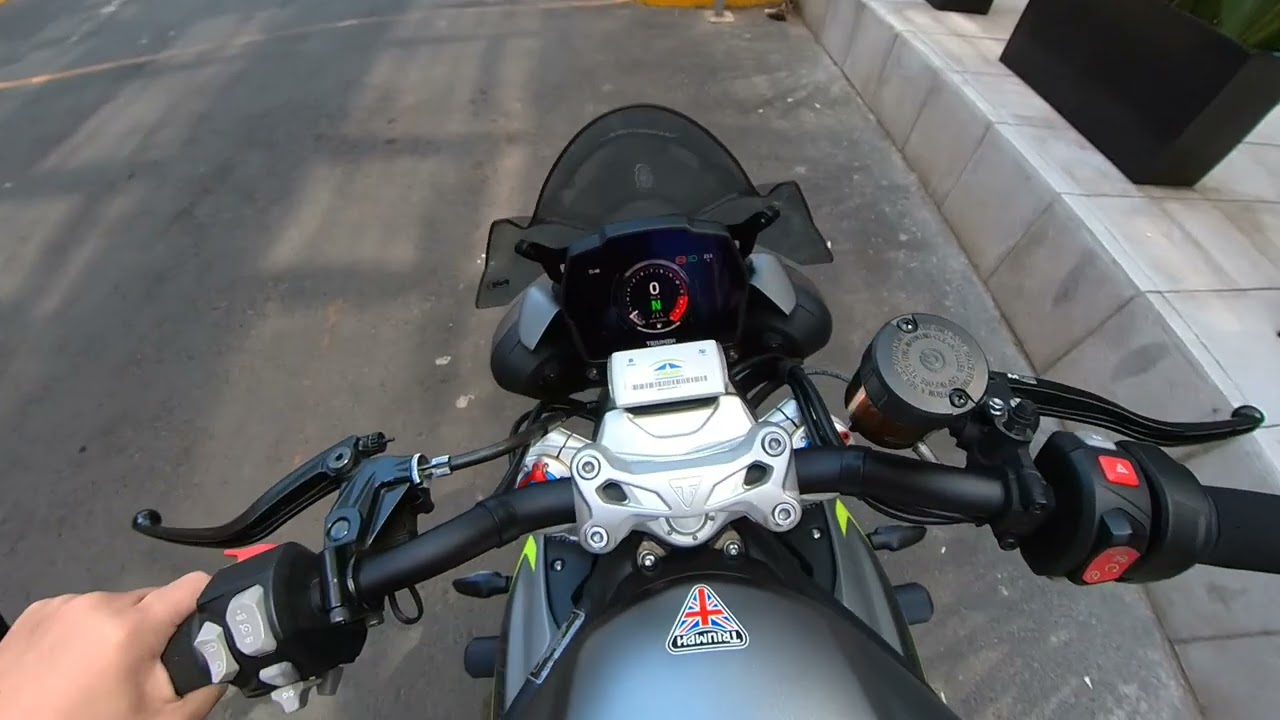 Speed Triple 1200 RS LeoVince Exhaust