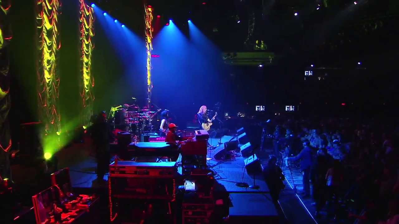 Warren Haynes Band - Rivers Gonna Rise (Live at the Moody Theater)