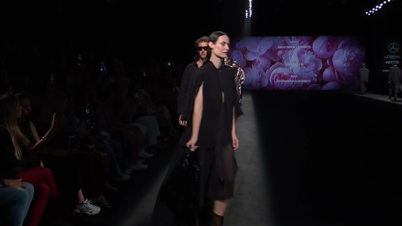 ACROMATYX 006 MODERN POETRY MBFWMADRID