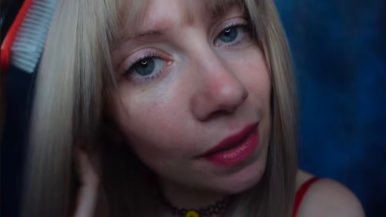 ASMR - ASMR - Close Up Hair Brushing with a Gentle Whisper Ramble