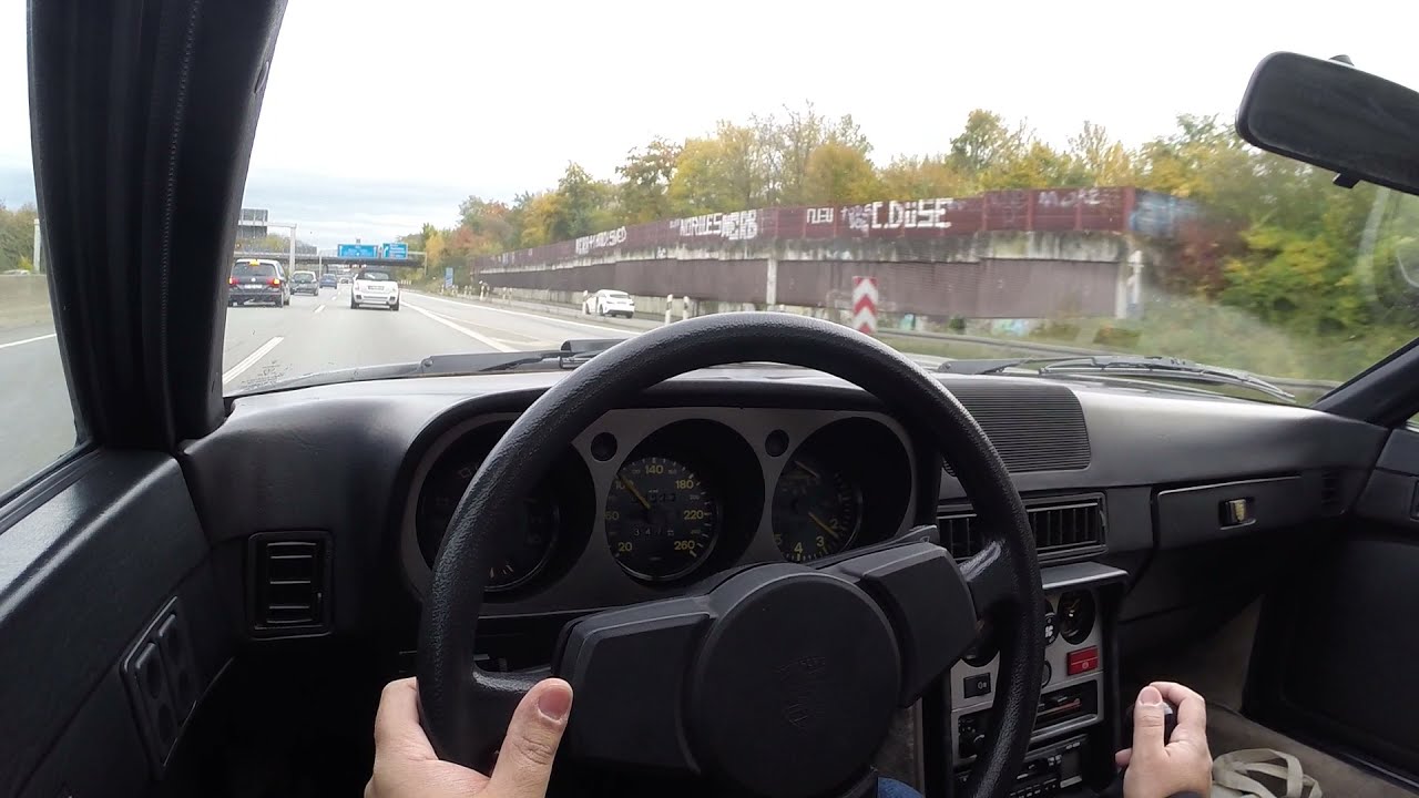 Porsche 944 pure sound