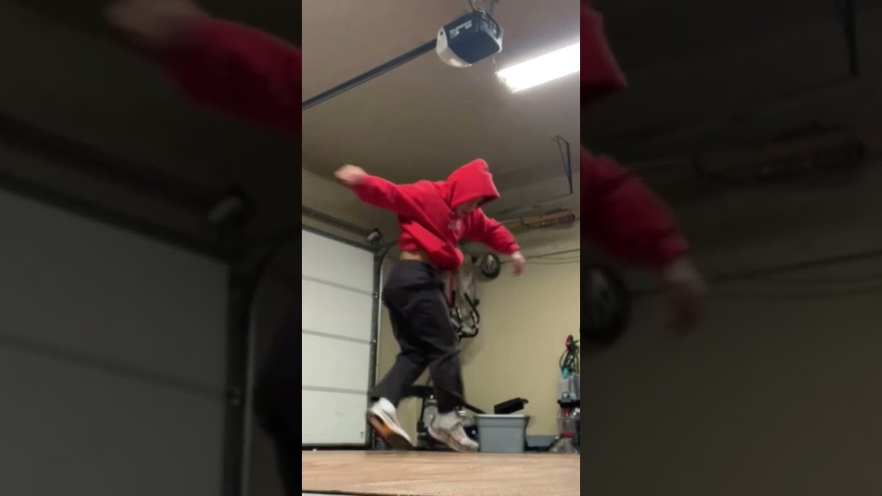 Garage sessions hit different 🔥🔋#monsterenergy #rockforce #bboy #breaking