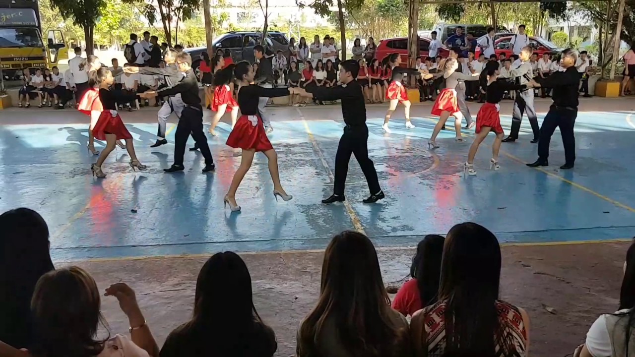 Swing Dance Performance (9- St. Thomas Aquinas)