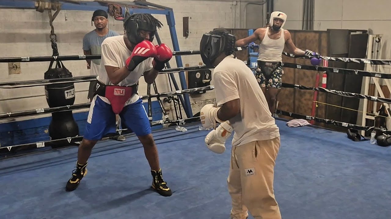 Superstar (white) vs Jojo (red) | Sparring One 3-minute round | 6/19/25
