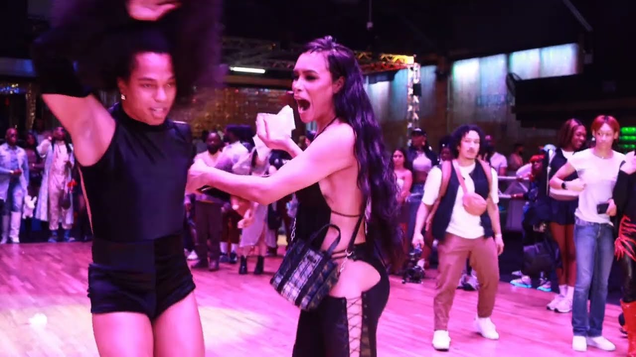 BQ VogueFem на балу The Icon Leiomy's FIFTH ELEMENT BALL в Нью-Йорке, 2025