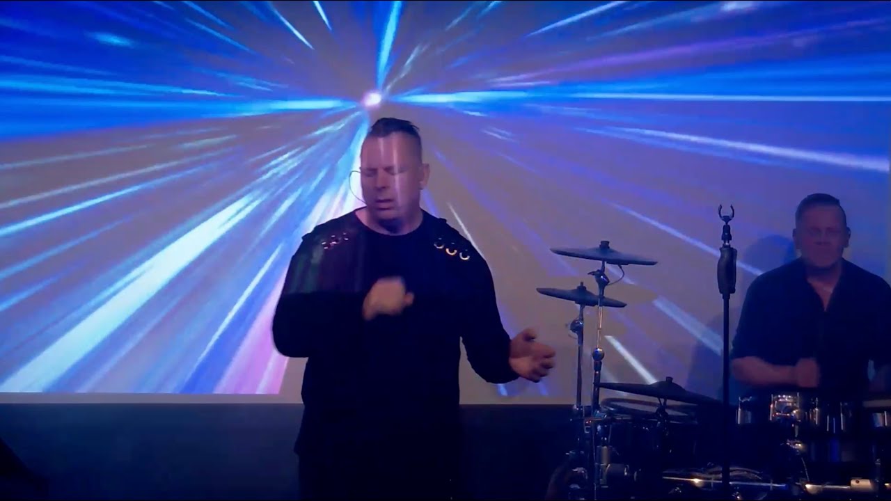 Gravity (Live in Greiz 