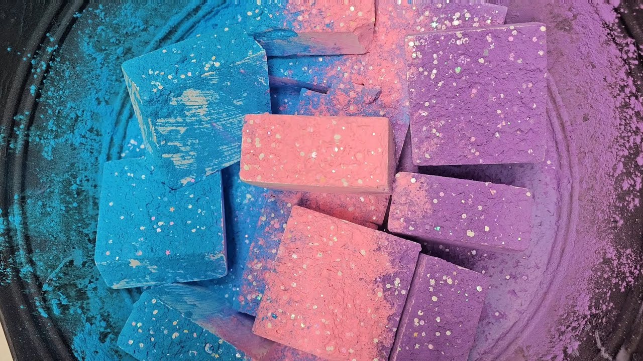Blue Pink Purple Holi Goodness on Plain Janes 🦚 Gym Chalk ASMR 🦚 Oddly Satisfying 🦚 Sleep Aid