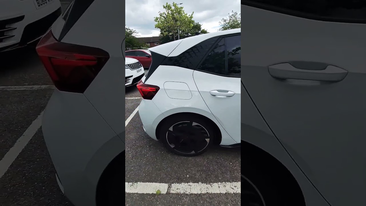 CUPRA BORN V3 EV 2023