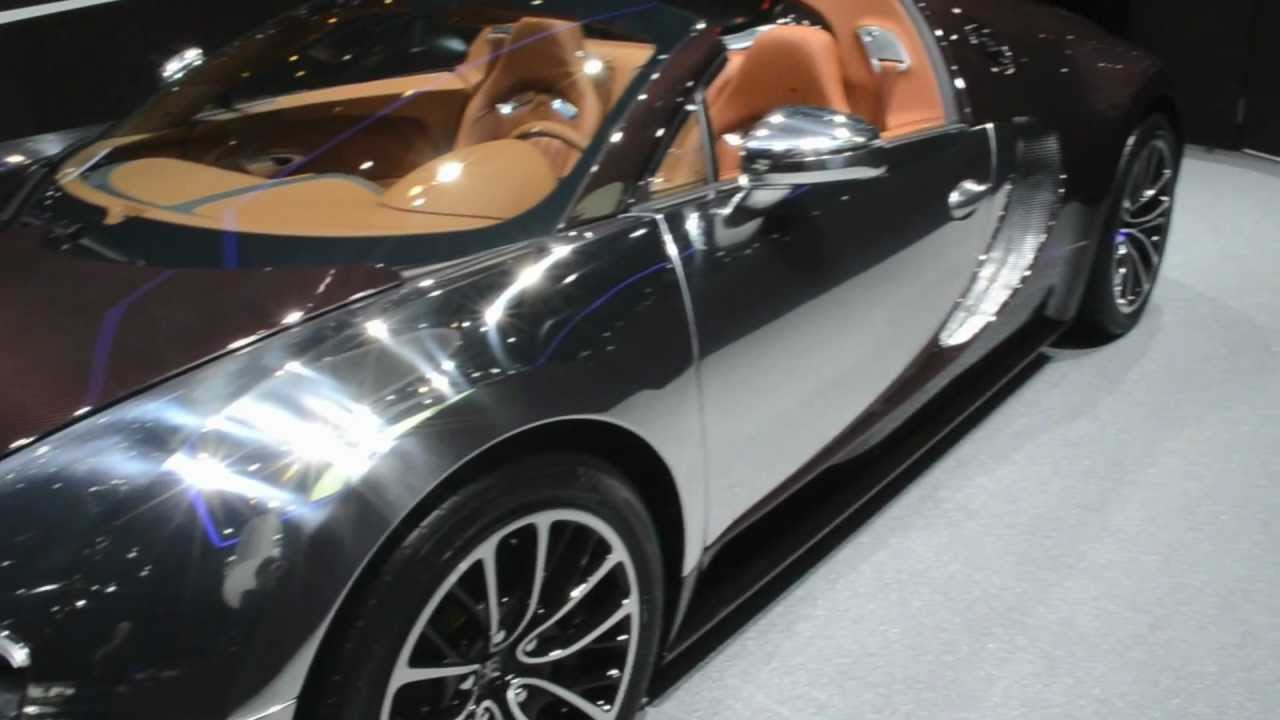 Bugatti Veyron Grand Sport - Geneva 2012 - Brown Carbon ! Exclusive videos from in the stand