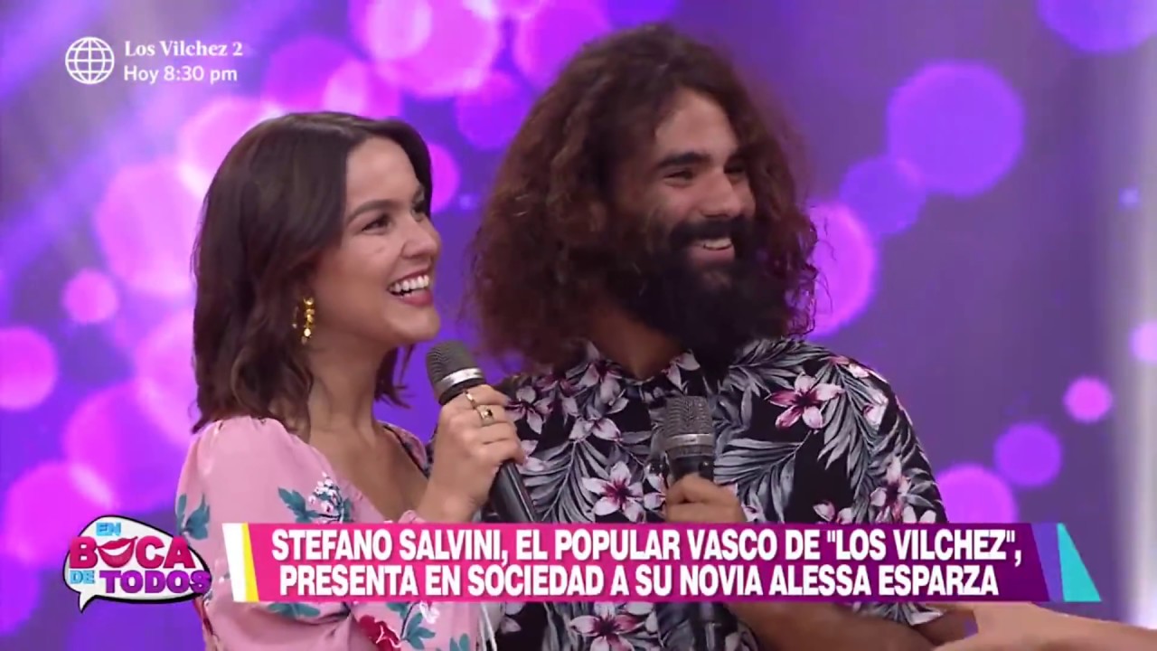 Stefano Salvini presentó a su novia Alessa Esparza en televisión