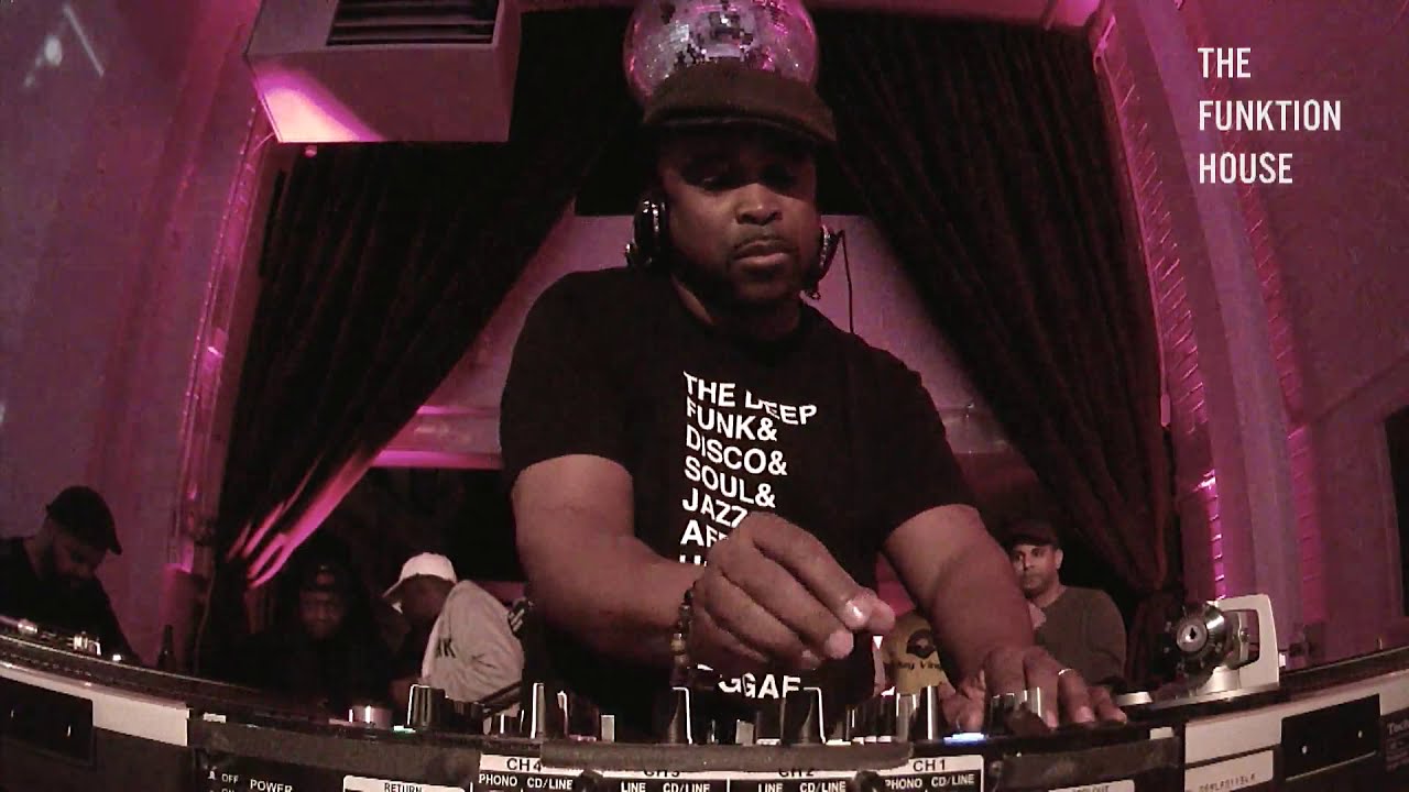 The Funktion House presents The Network Episode 020 feat. DJ Spinna.  Hosted by Hector Romero!