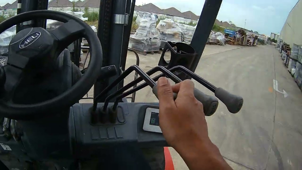 JUST DRIVE : Forklift #11