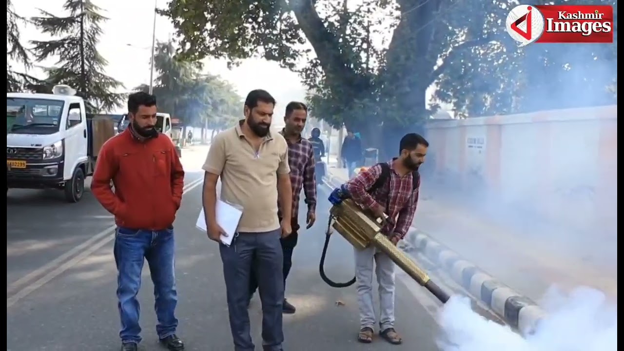 Srinagar Municipal Corporation (SMC) organized a plantation drive along the Jhelum Riverfront