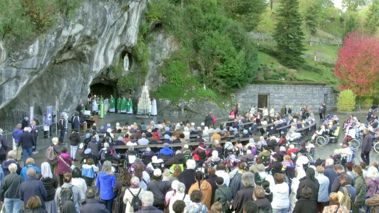 Messe de la Bigorre depuis le Grotte de Lourdes 21/10/2025.