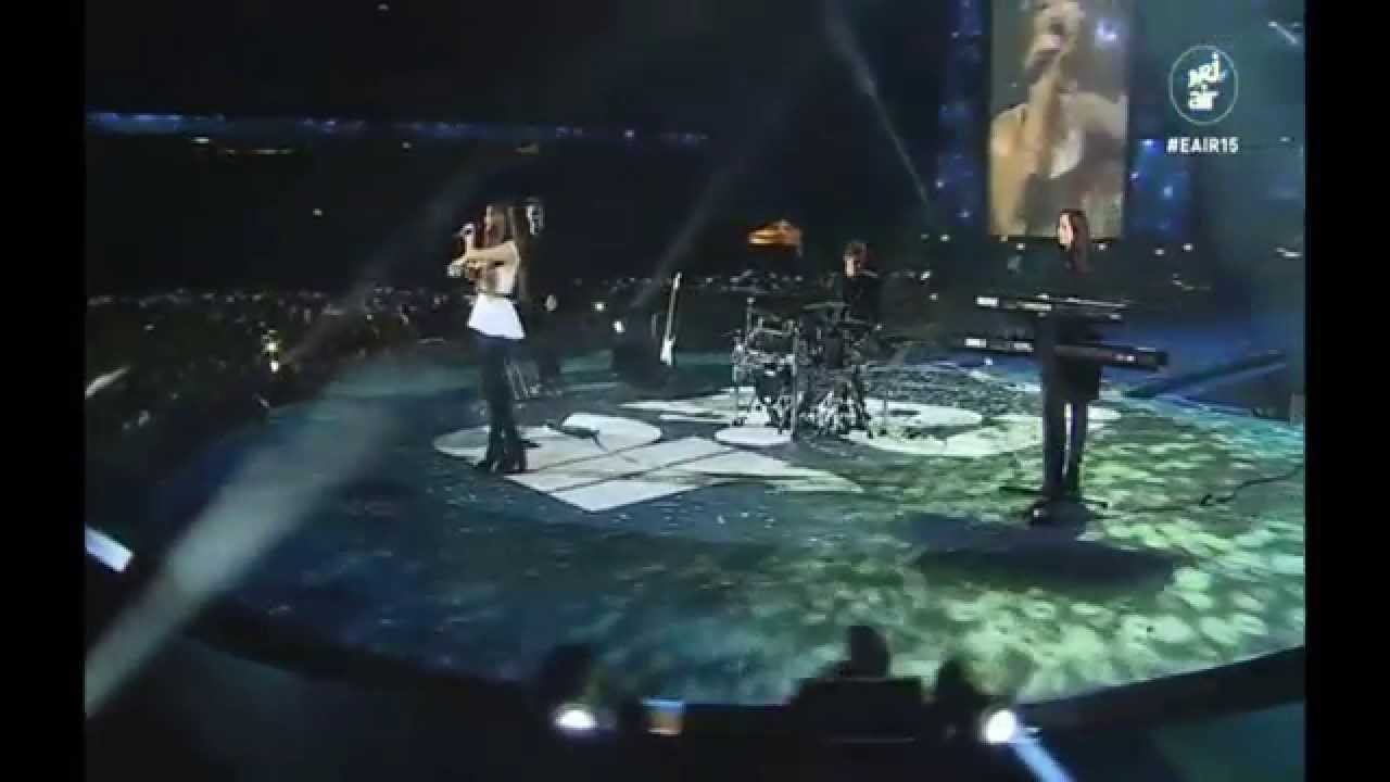 Jasmine Thompson Performing 'Sun Goes Down', 'Ain't Nobody' & 'Adore' LIVE at NRJ Air 2015