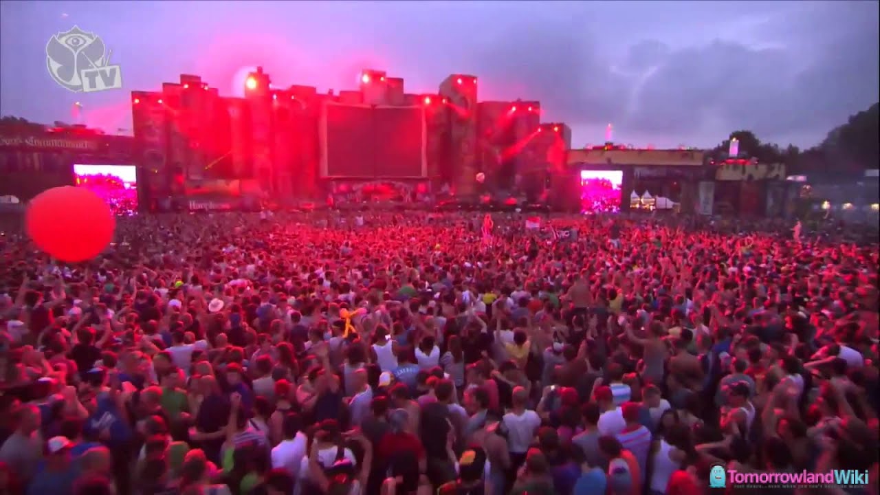 Skrillex @ Tomorrowland 2012 Live Set - Full HD 1080