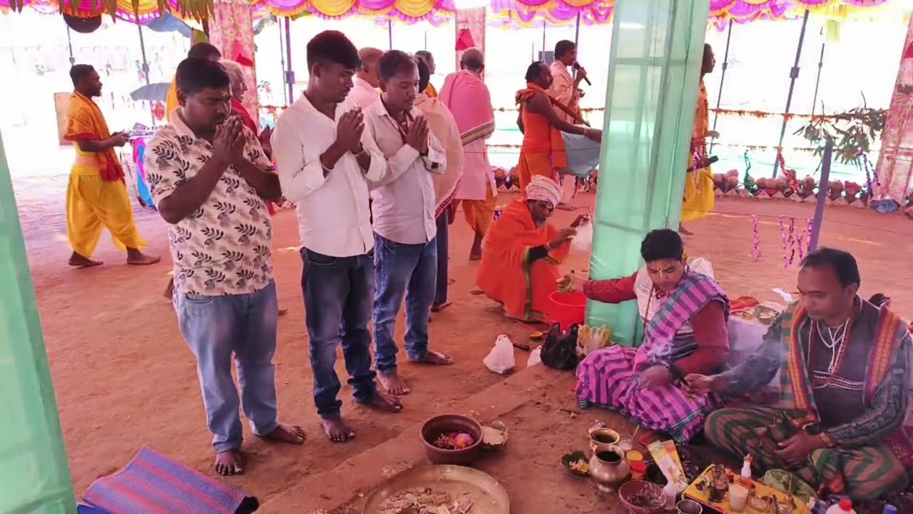 ଦେଉଲଗୁଡ ଛକ ବଲାଙ୍ଗିର କଳାହାଣ୍ଡି ବୋଡ଼ର ବୃଦ୍ଧା ଆଶ୍ରମ ଭୂମି ପୂଜନ ଉପଲକ୍ଷେ ୫୬ପ୍ରହରୀ ଅଖଣ୍ଡ ନାମଯଜ୍ଞ 