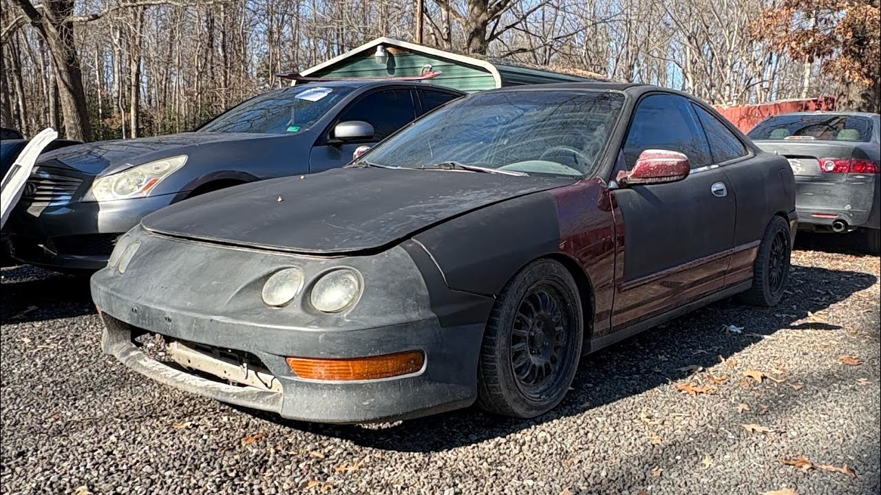 The flip teg!!! My new to me Acura integra (installing suspension + interior )￼!!!!