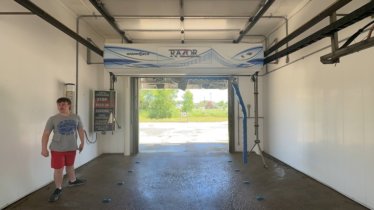 Washworld Razor Gen 1 At Joe's Coral Wash - Newton IA