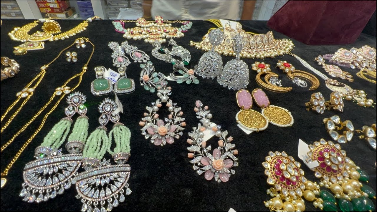 Chickpet Bangalore wholesale & retail designer jewellery & rented jewellery||Single piece courier