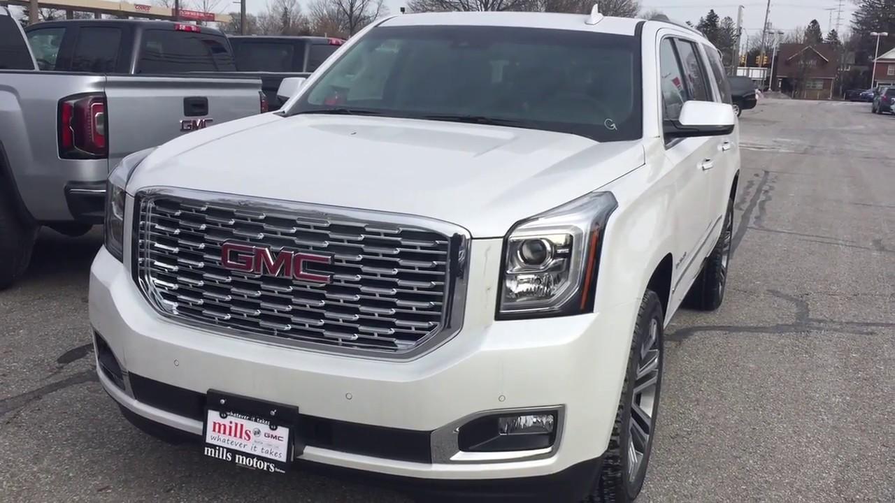 2018 GMC Yukon Denali XL 4WD 2 Blu Ray Screen Retractable Steps White Oshawa ON Stock #180398