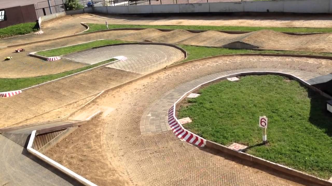 Kyosho mp9e on Track