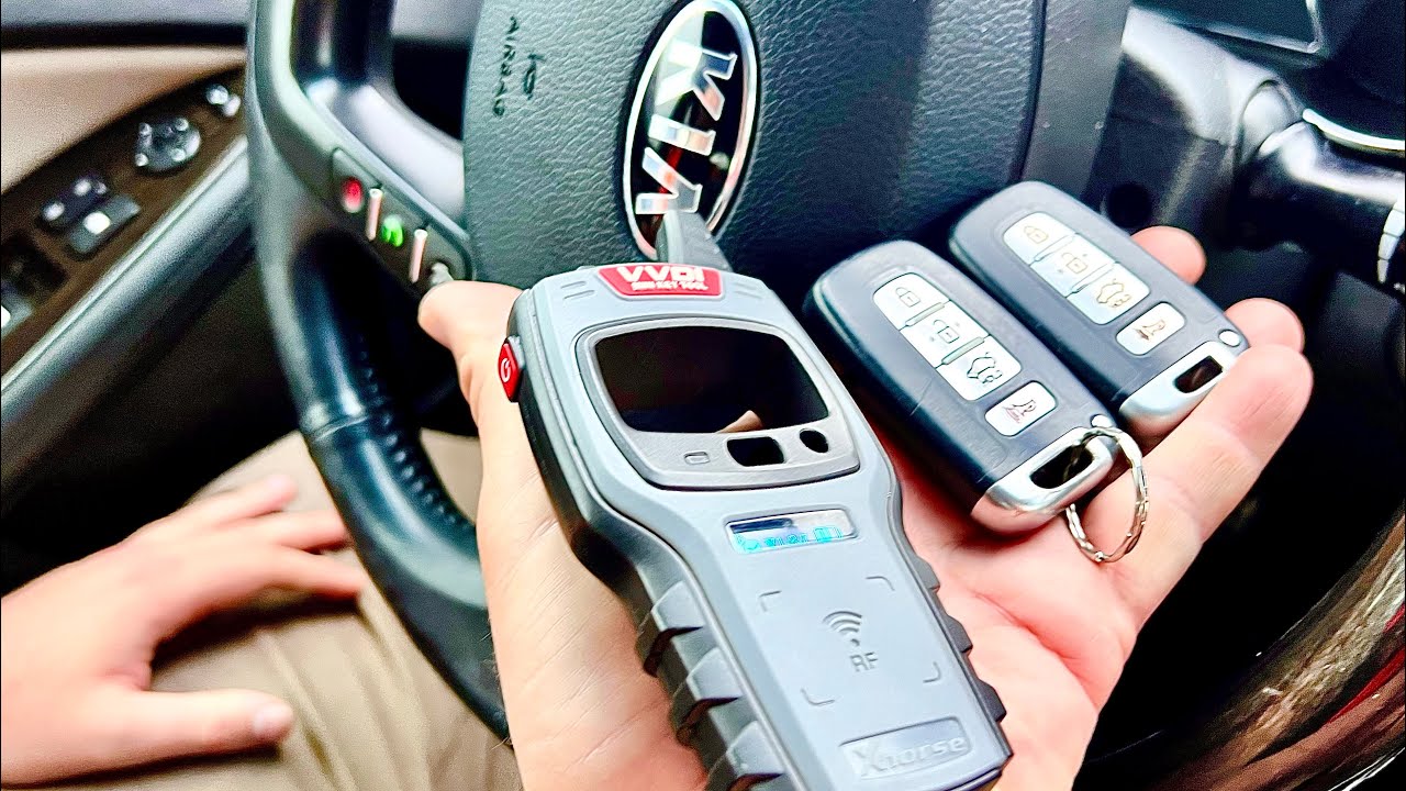 Kia Optima 2013 - Xhorse for PIN Code reading and SmartPro to program new Prox Key.