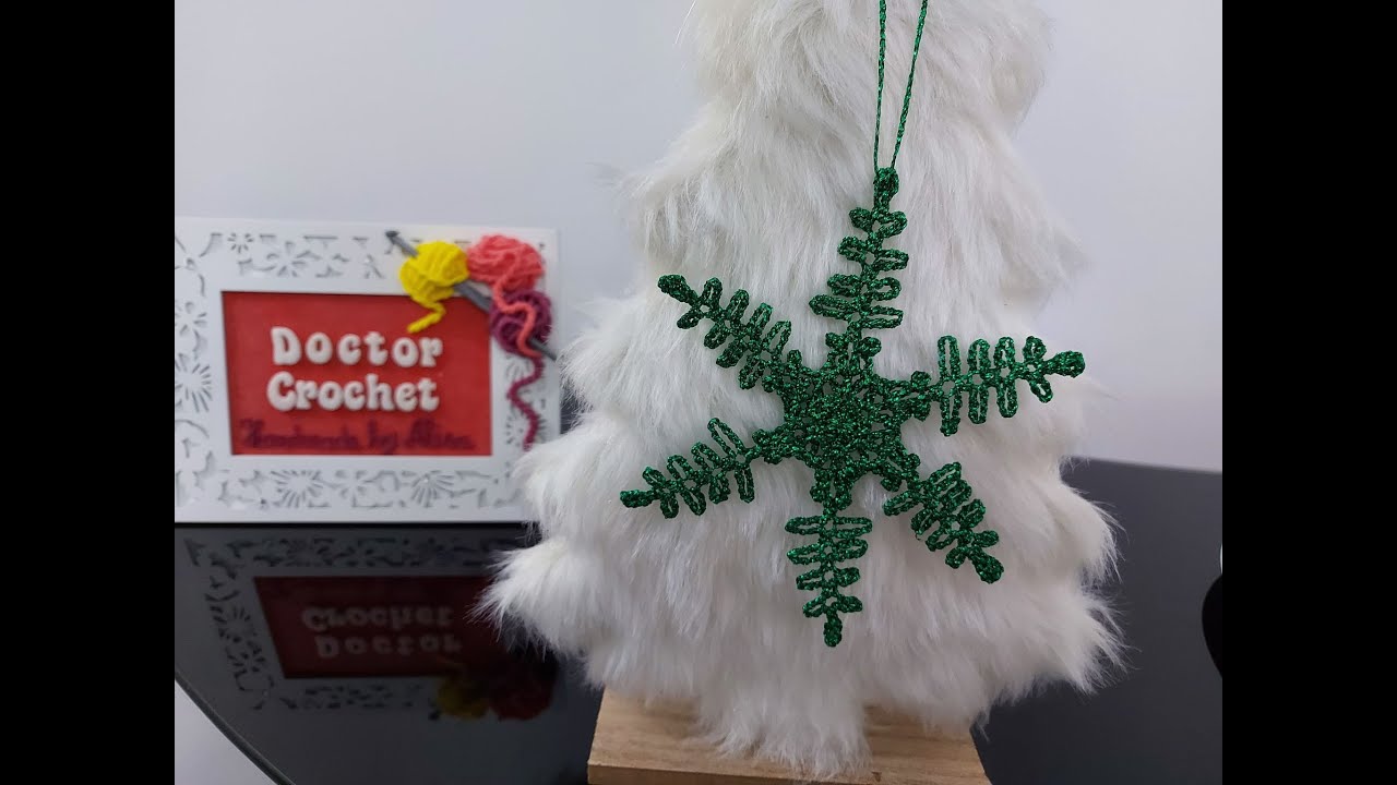 Fulg crosetat -ornament pentru brad