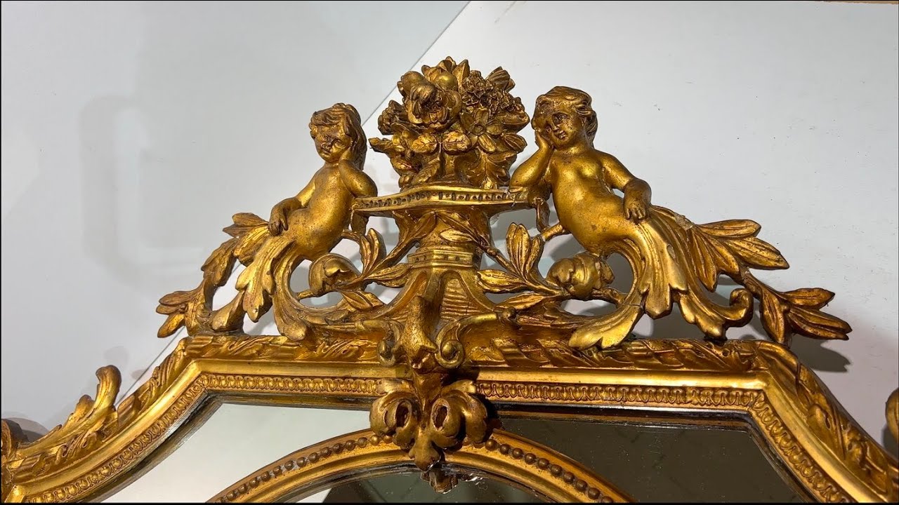 Treasure Hunters : French Antiques Auction /Anna's Christmas Special