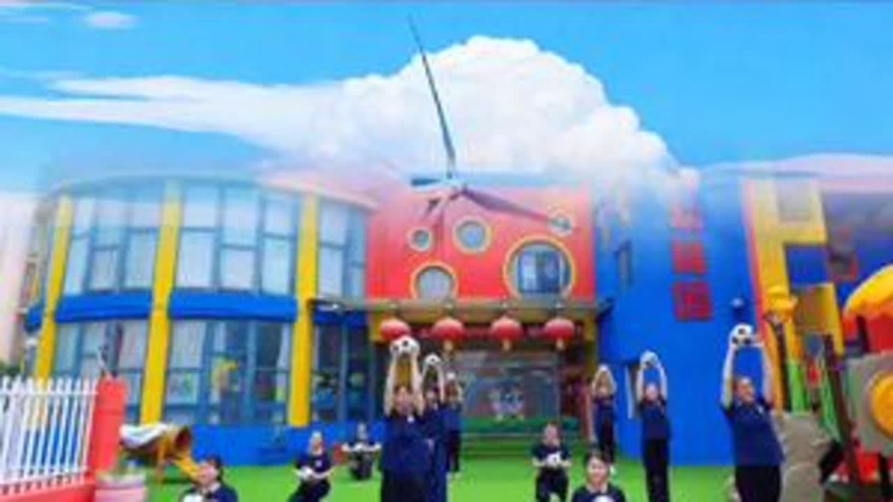 新学期幼儿器械操《偶像万万岁》#创作者中心 #创作灵感 #器械操 #幼儿园早操 #新学期早操