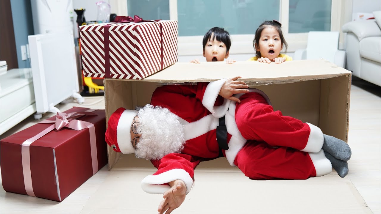 산타할아버지가 배고파요!! 서은이의 크리스마스 선물 찾기 숨바꼭질 Christmas Gift Hide and Seek Power Wheel