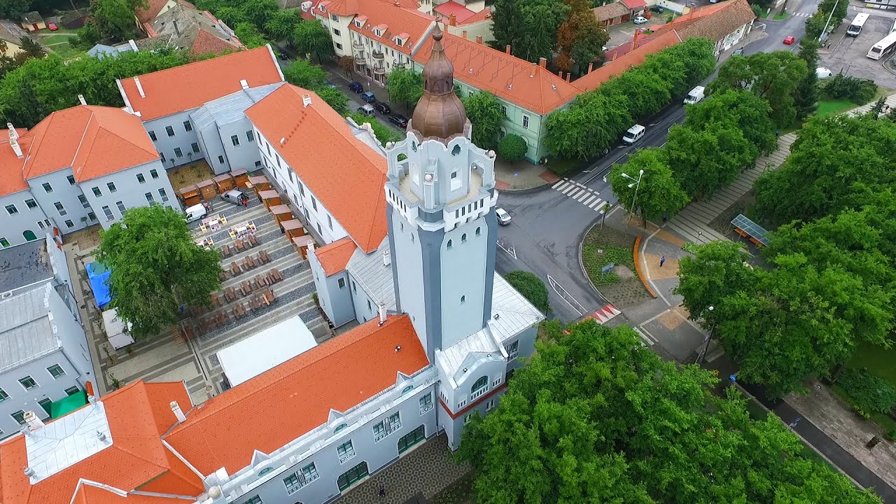 Kiskunhalas, a csipke városa
