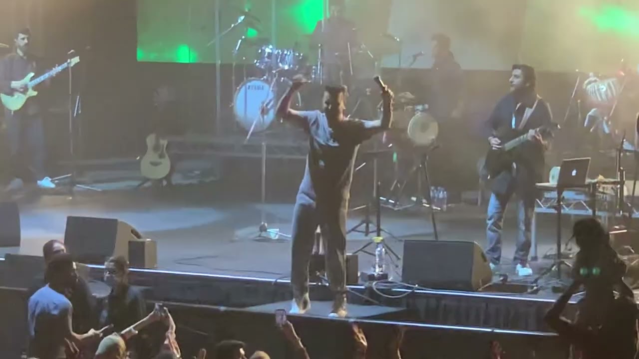 Tu Jaane Na - Atif Aslam live in concert