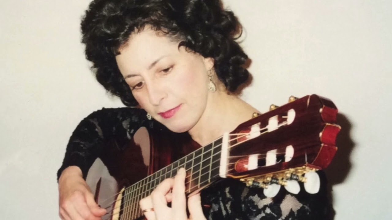LYNNE GANGBAR plays SCARLATTI  Sonata K.455