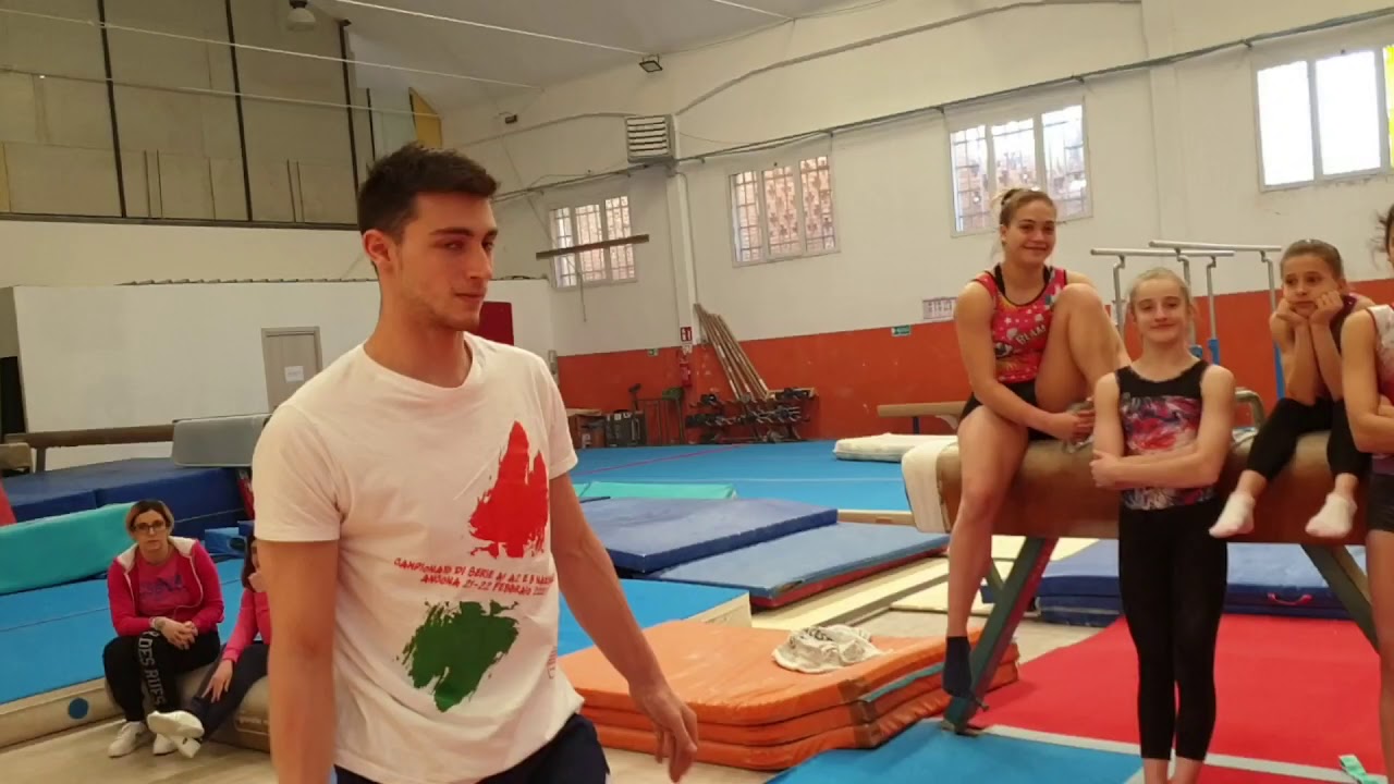 chi fa piu mulinelli? Proviamo la ginnastica artistica maschile ginnastica artistica CSB