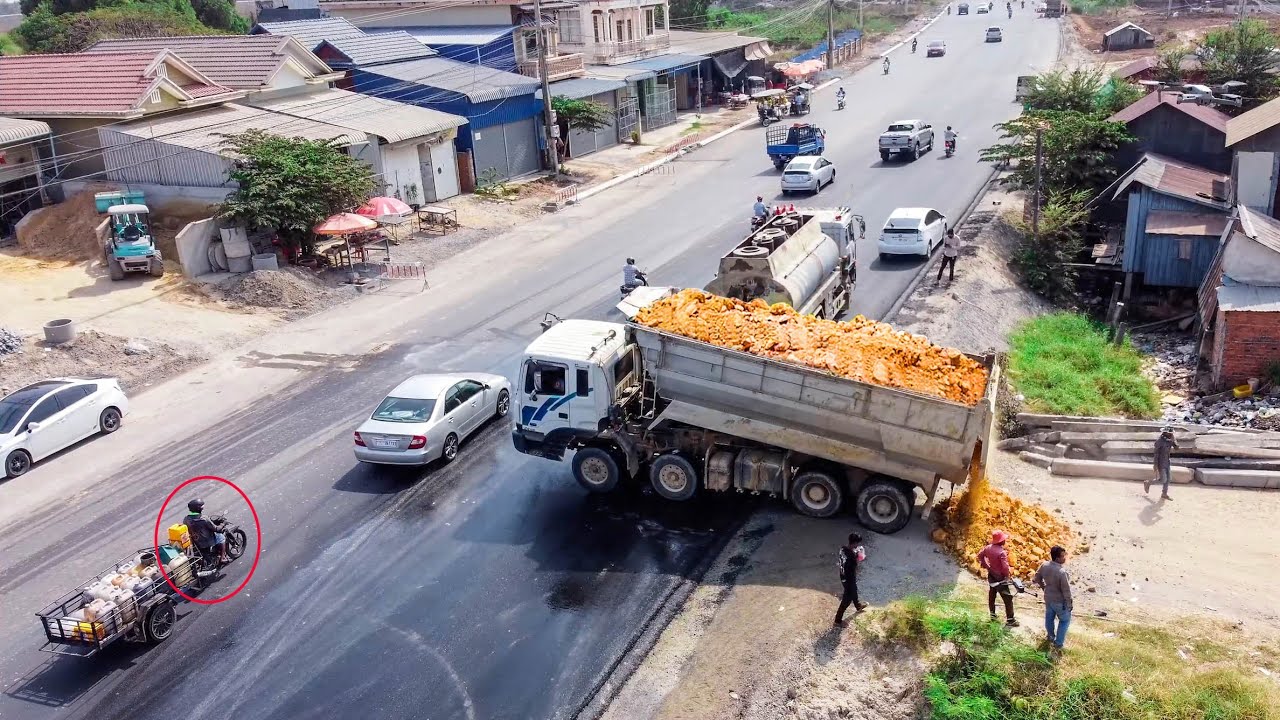 Amazing!! Bulldozer SHANTUI DH17c2 Pushing SoilRock Filling up land With 24T Dump Trucks Unloading