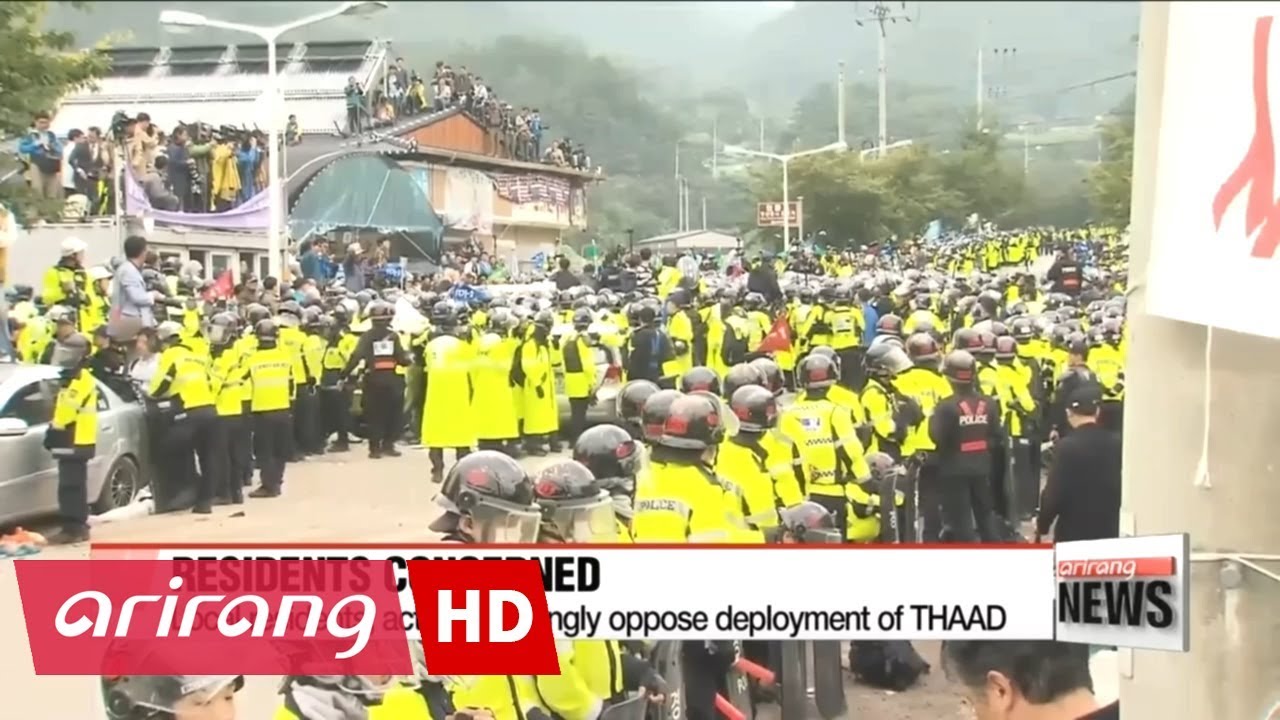 Hundreds of protestors clash with police clearing way for extra THAAD launchers
