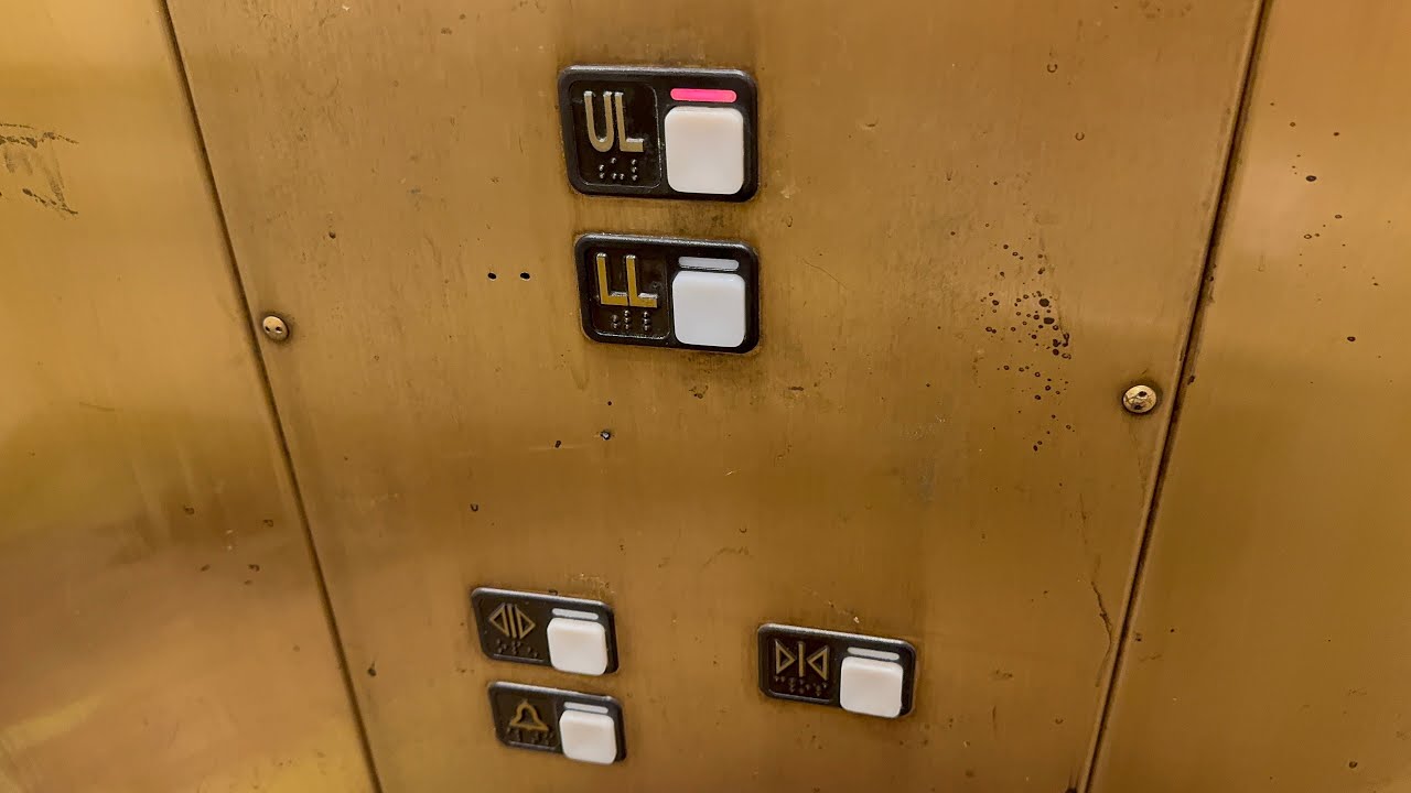 Schindler 300A Elevator at Marriott Golf Institute- Marriott's Grande Vista- Orlando, Fl, USA