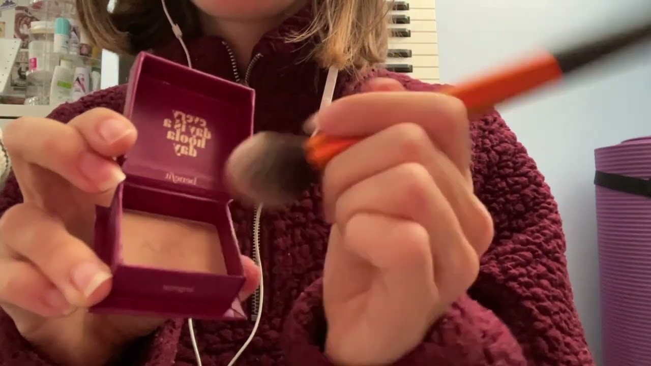 asmr doing your makeup