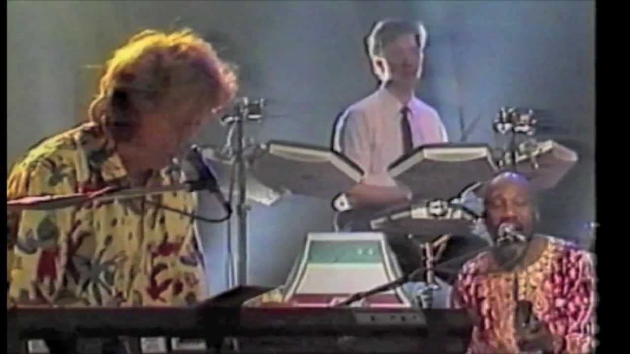 Pili Pili - Live - Hoomba Hoomba -