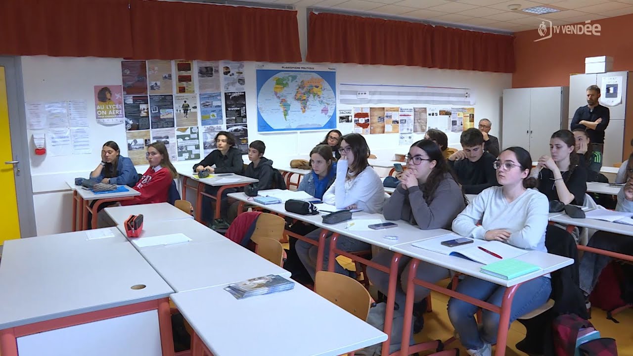 Plus grand musée de France : la préservation de 5 œuvres en péril entre les mains de lycéens