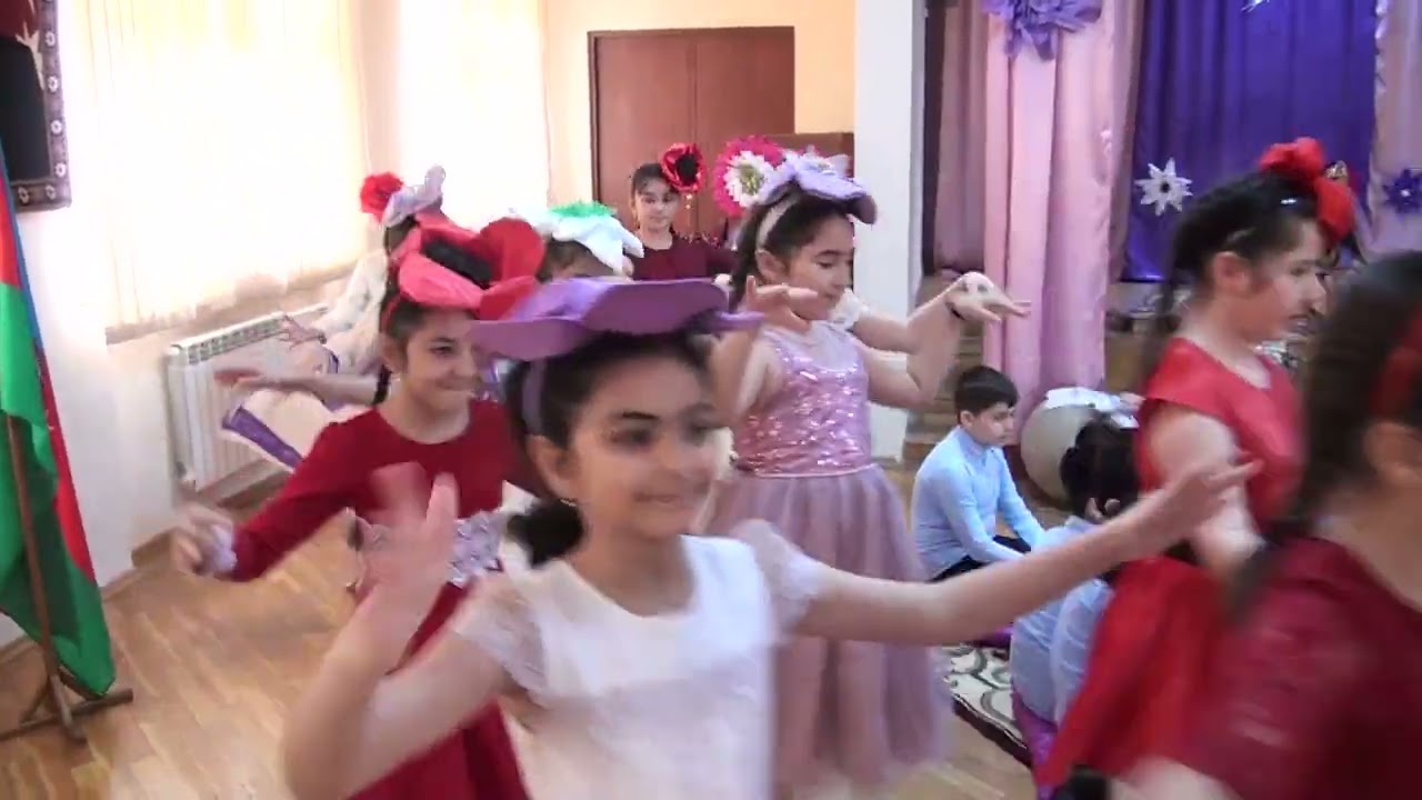 221 nömrəli məktəbdə 4b sinfinin  Novruz şənliyi 18 03 2022