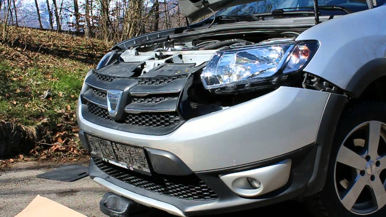 Dacia Stepway Stoßfänger Demontage, Scheinwerfer Ausbau