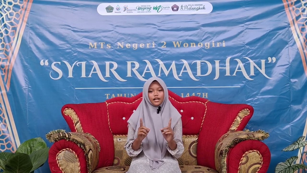 [SYIAR RAMADHAN] KULTUM - KEUTAMAAN MEMBACA AL QUR’AN oleh Alya Dianita (VII A)