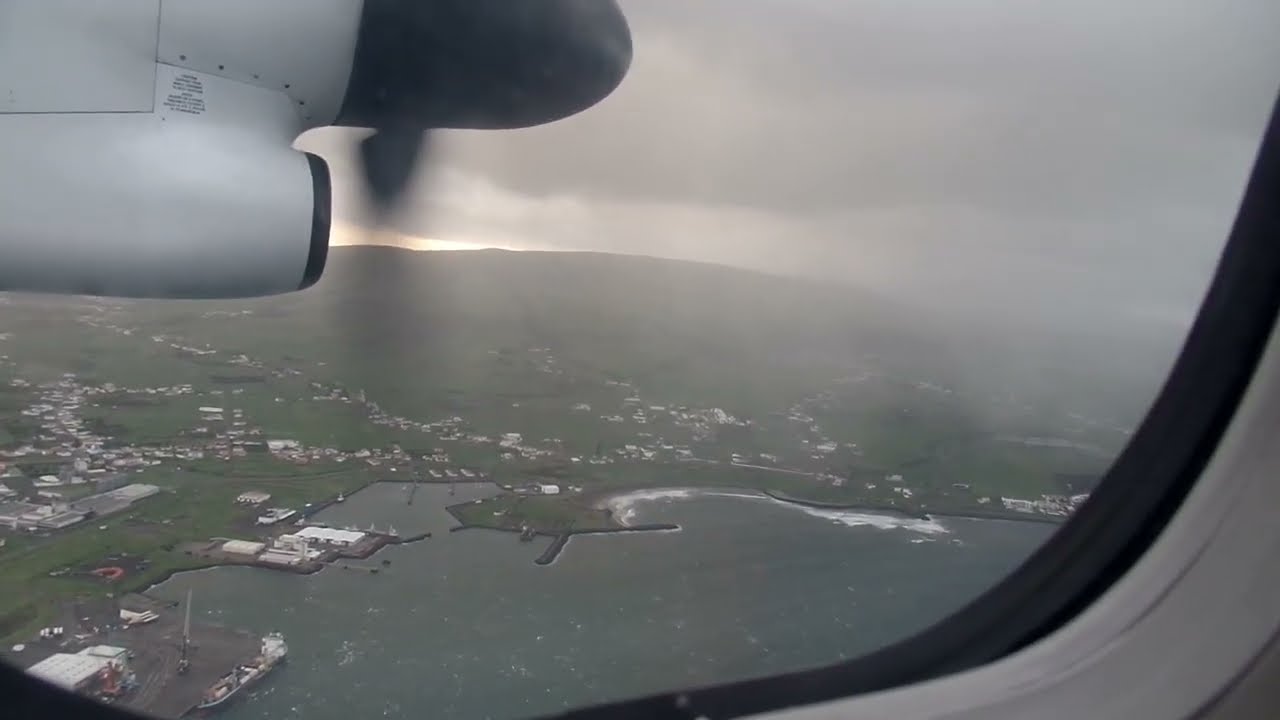 Q400 DASH8 Descolagem de Sao Jorge e Aterragem na Terceira 1 1 26