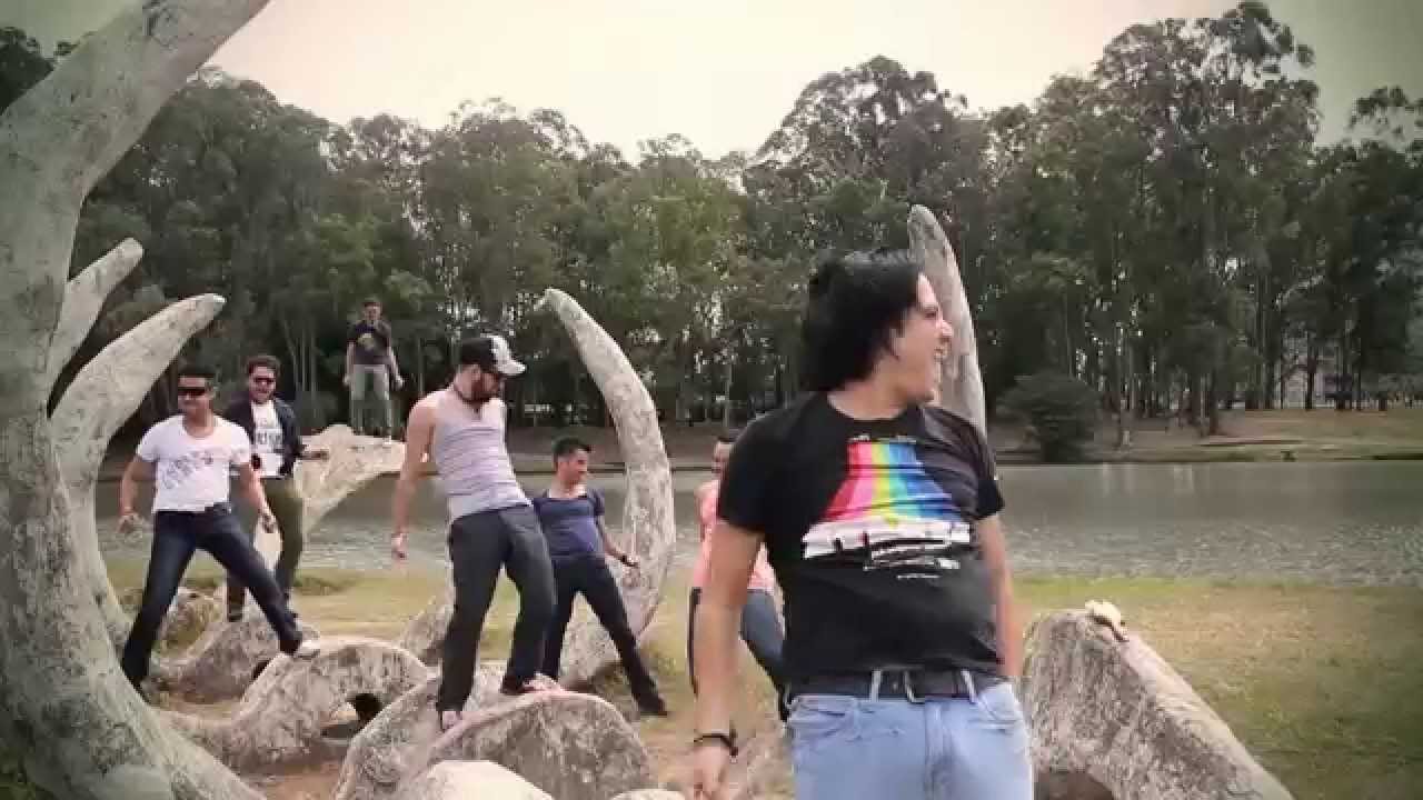 Los Ajenos- Me vale un 