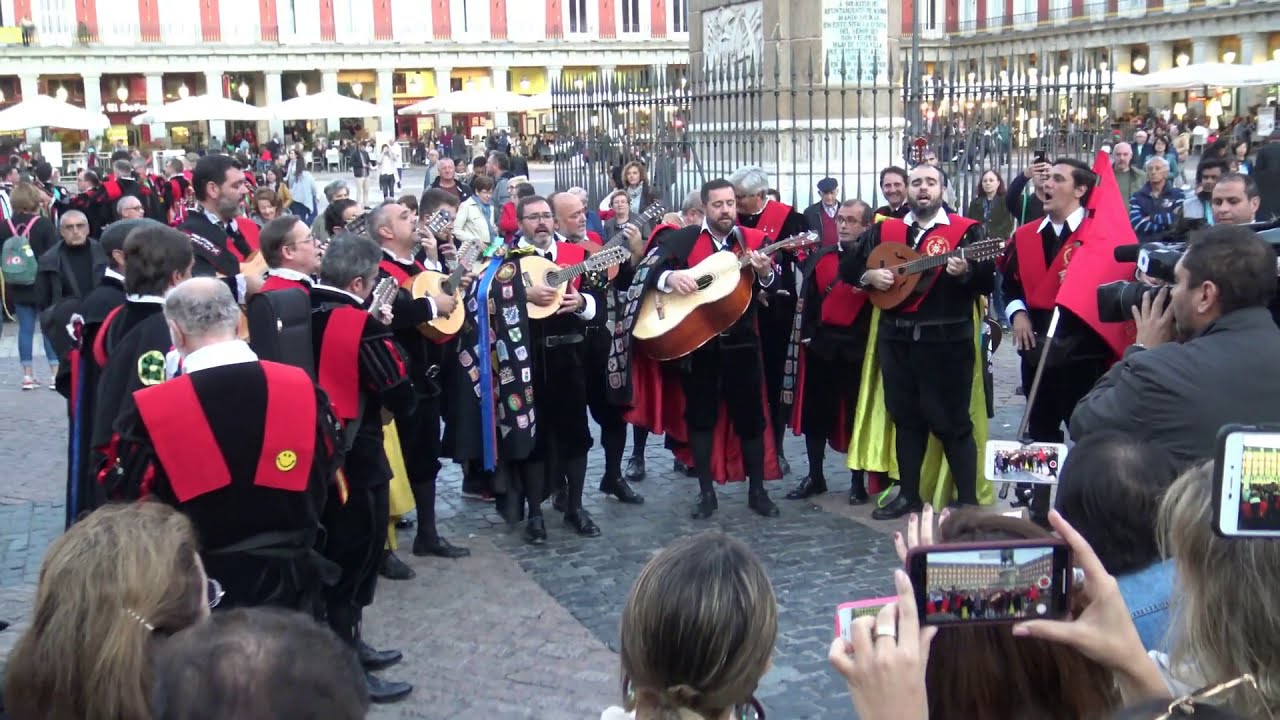 Pasacalles y ronda madrileña - XXVII CERTAMEN TUNAS DE DECERECHO en Madrid ( 25 de octubre de 2019).