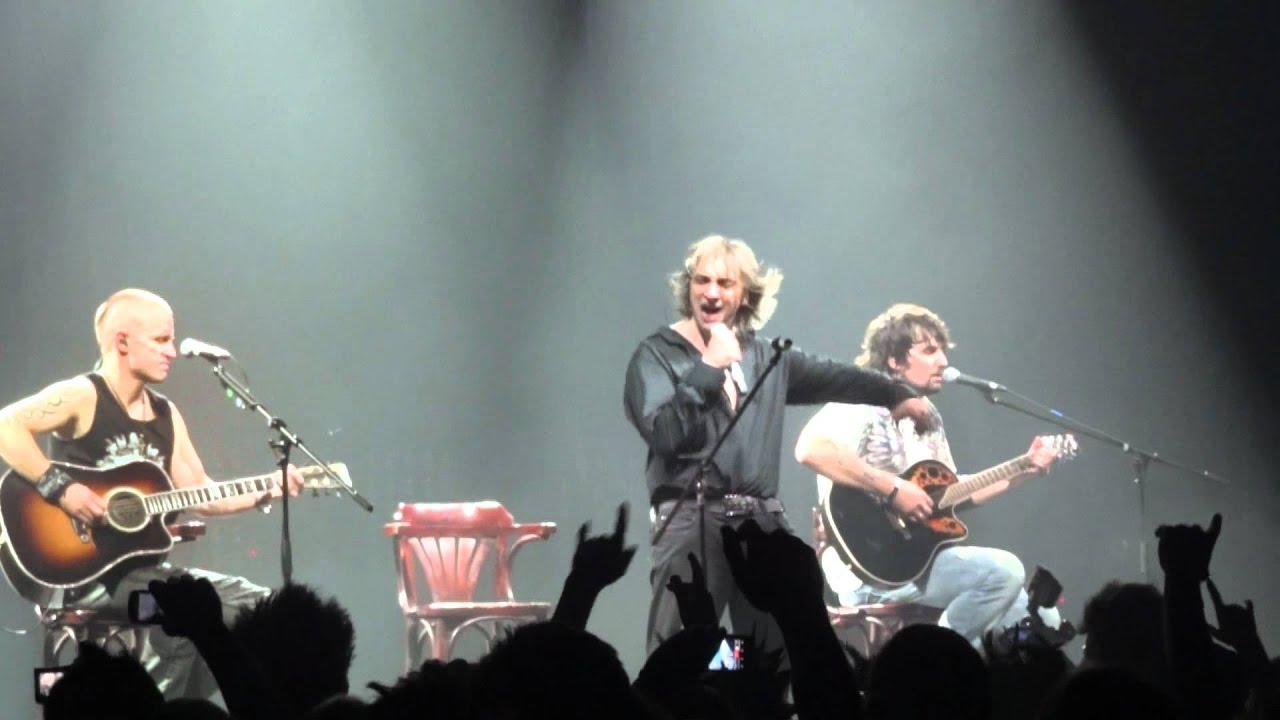 Король и Шут - Медведь (ДС «Лужники», 28.04.2012)