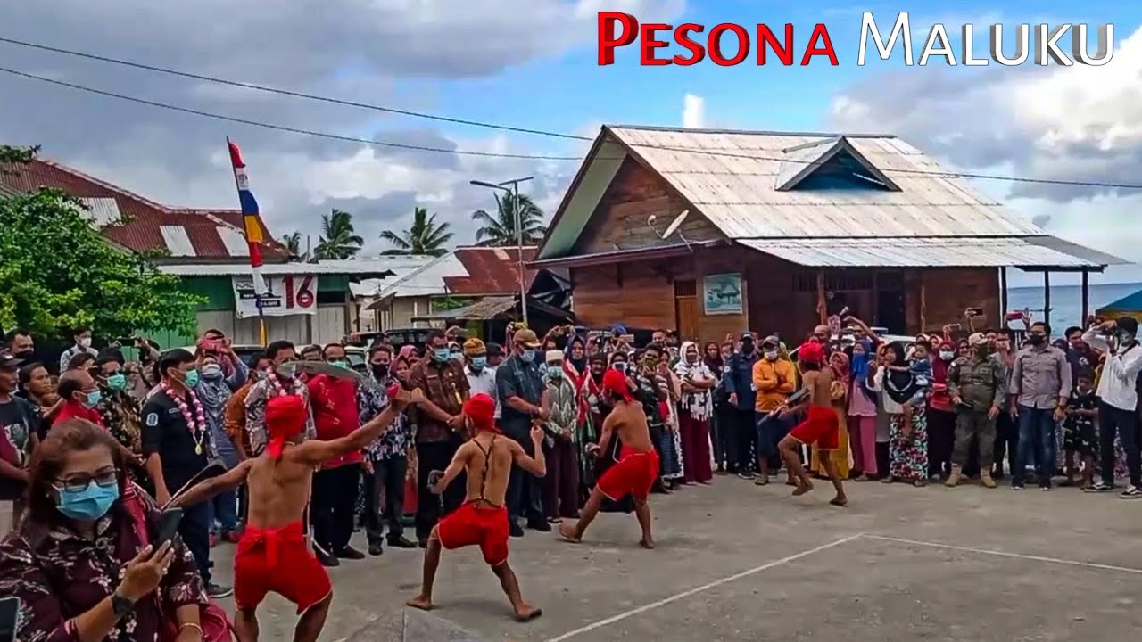 Tradisi penyambutan Tamu Penting di Negeri Saleman, Maluku